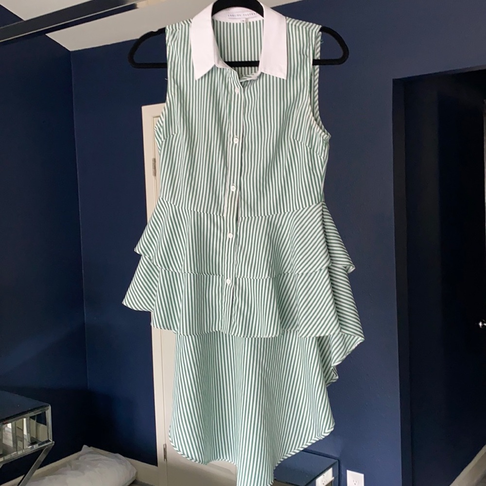 Ruffle peplum button up